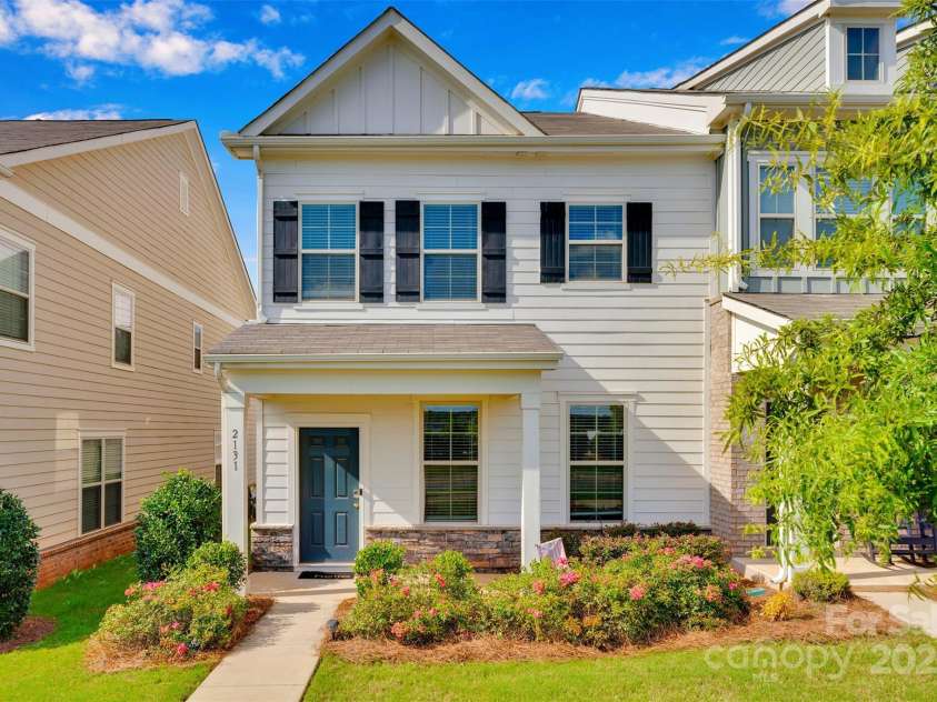 2131 Stevens Mill Road, Matthews, NC 28104.  MLS# CAR4291967, YatesRealty ID 33817. 