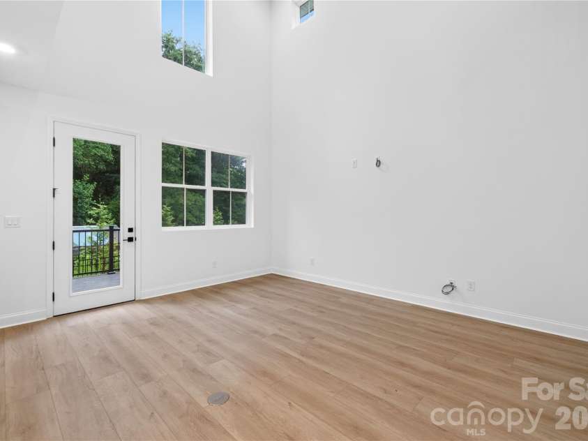 416 Celestial Drive, Tega Cay, SC 29708.  MLS# CAR4396550, YatesRealty ID 33817. Great room
