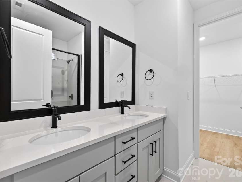 416 Celestial Drive, Tega Cay, SC 29708.  MLS# CAR4396550, YatesRealty ID 33817. Primary bath