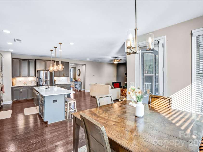 967 Stebbins Drive, Fort Mill, SC 29715.  MLS# CAR4237220, YatesRealty ID 3382. 