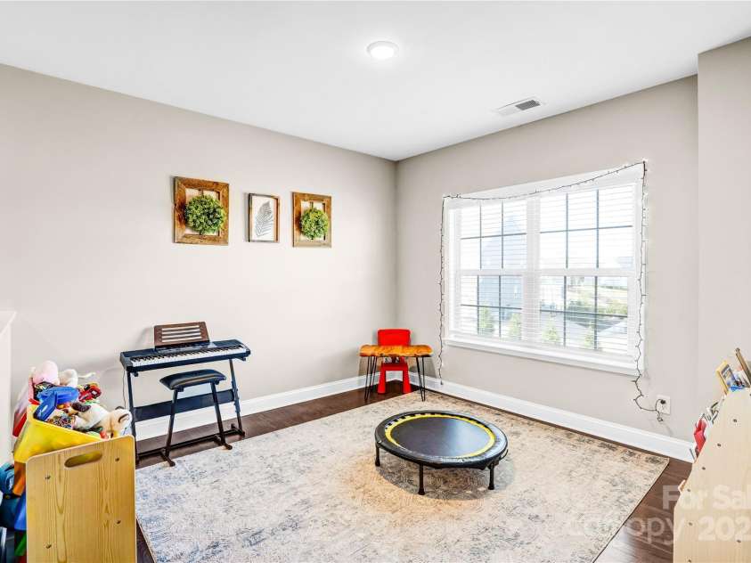 967 Stebbins Drive, Fort Mill, SC 29715.  MLS# CAR4237220, YatesRealty ID 3382. 