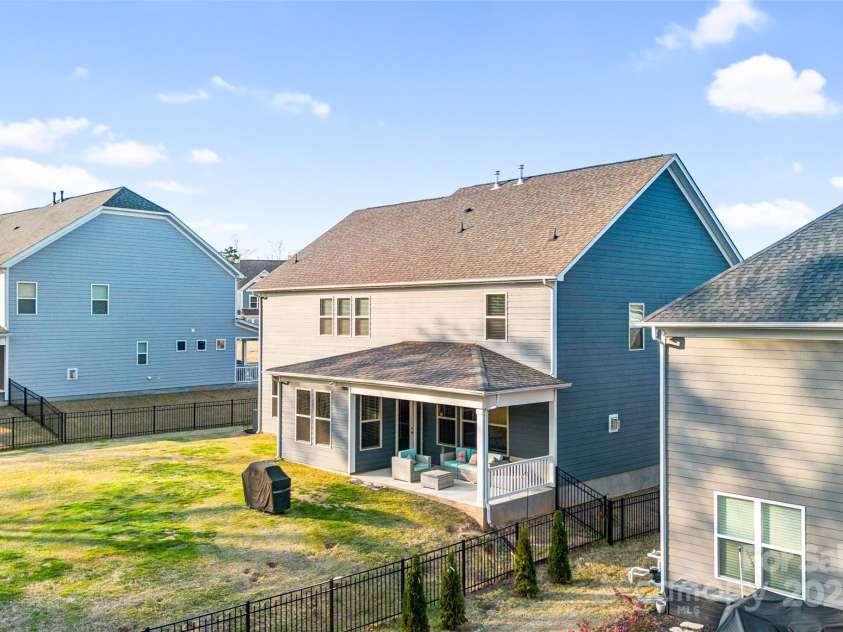 967 Stebbins Drive, Fort Mill, SC 29715.  MLS# CAR4237220, YatesRealty ID 3382. 