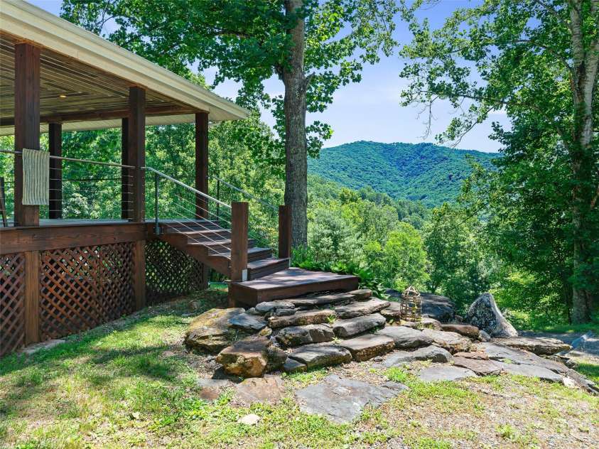 349 Spring Creek Road, Bakersville, NC 28705.  MLS# CAR4397746, YatesRealty ID 33820. 