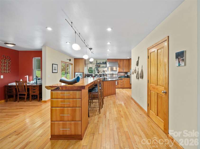 349 Spring Creek Road, Bakersville, NC 28705.  MLS# CAR4397746, YatesRealty ID 33820. 