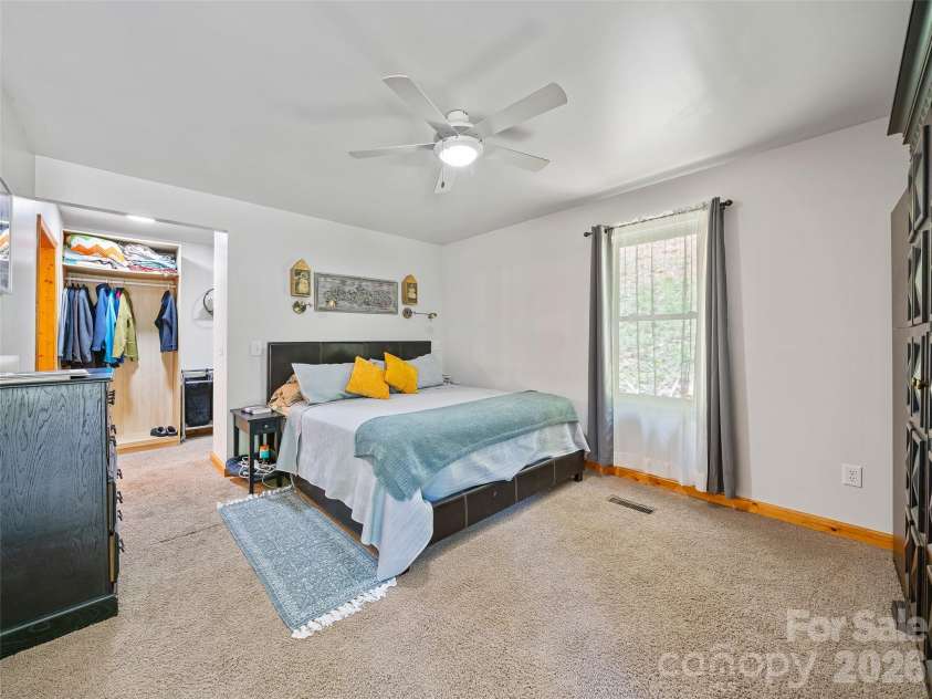 349 Spring Creek Road, Bakersville, NC 28705.  MLS# CAR4397746, YatesRealty ID 33820. 