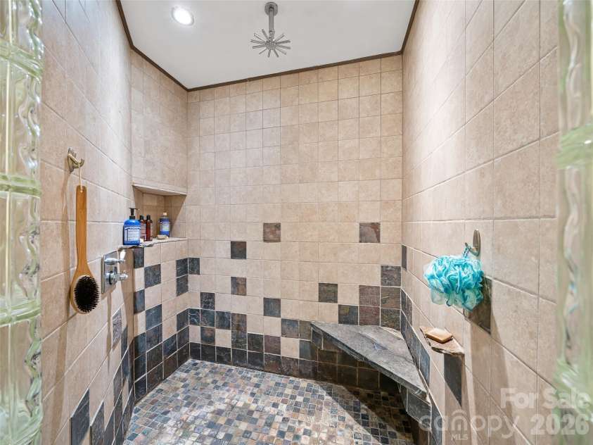 349 Spring Creek Road, Bakersville, NC 28705.  MLS# CAR4397746, YatesRealty ID 33820. 
