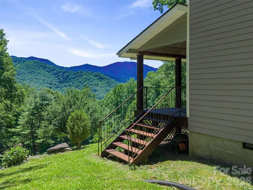 349 Spring Creek Road, Bakersville, NC 28705.  MLS# CAR4397746, YatesRealty ID 33820. 