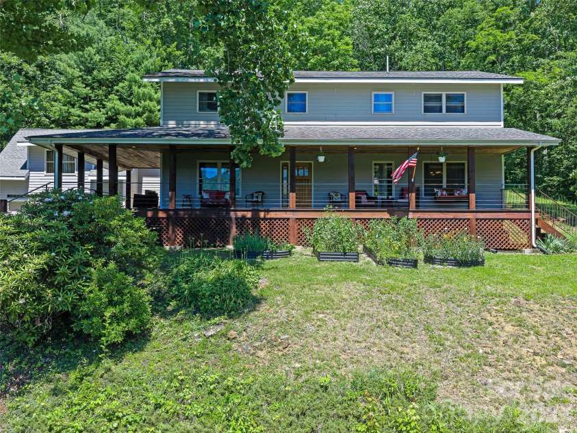 349 Spring Creek Road, Bakersville, NC 28705.  MLS# CAR4397746, YatesRealty ID 33820. 