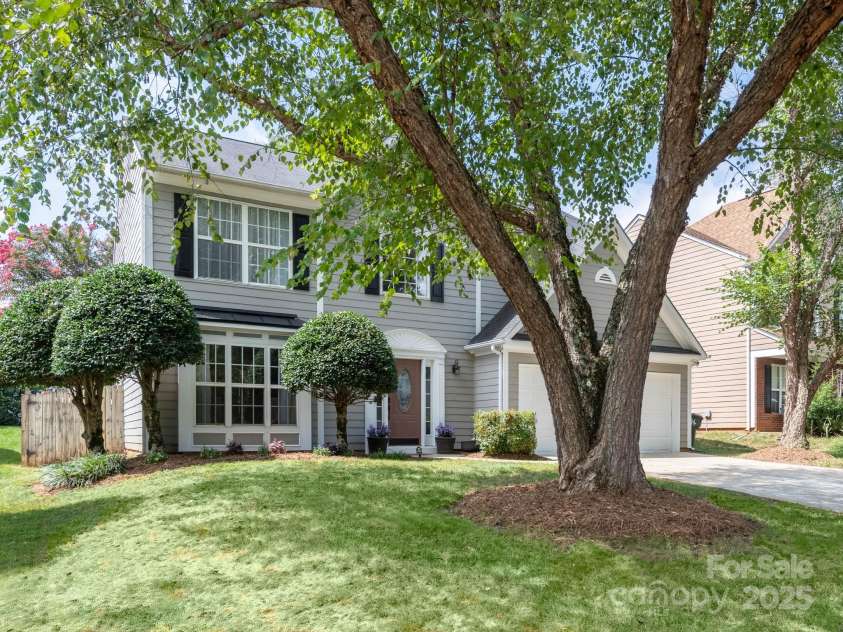 7620 Silverton Way, Huntersville, NC 28078.  MLS# CAR4294134, YatesRealty ID 33820. 