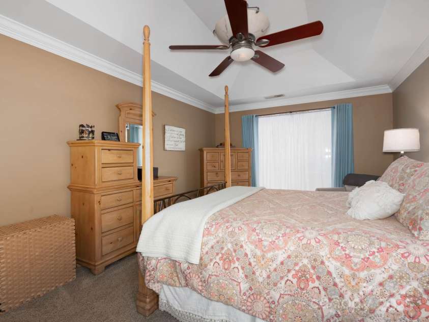 7620 Silverton Way, Huntersville, NC 28078.  MLS# CAR4294134, YatesRealty ID 33820. 