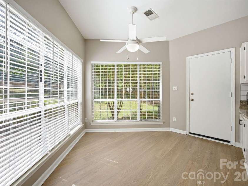 8048 Hunley Ridge Road, Matthews, NC 28104.  MLS# CAR4395882, YatesRealty ID 33821. 