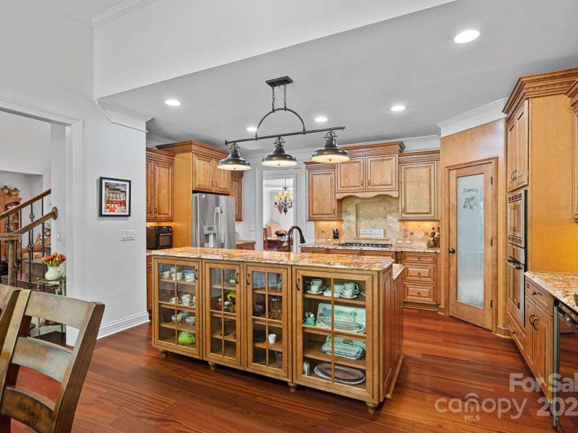 17018 Laurelmont Court, Fort Mill, SC 29707.  MLS# CAR4278414, YatesRealty ID 33822. 