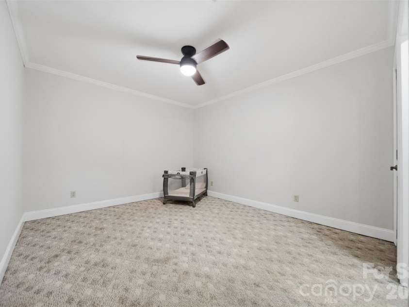 176 Charis Lane, Statesville, NC 28677.  MLS# CAR4391534, YatesRealty ID 33822. 