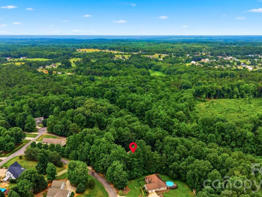 176 Charis Lane, Statesville, NC 28677.  MLS# CAR4391534, YatesRealty ID 33822. 