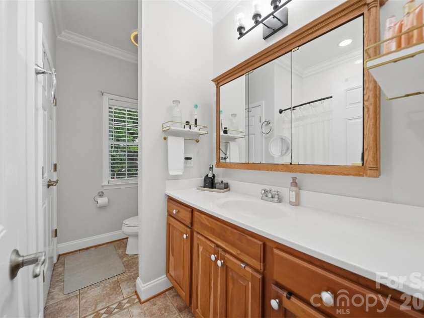 176 Charis Lane, Statesville, NC 28677.  MLS# CAR4391534, YatesRealty ID 33822. 