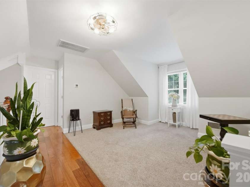 176 Charis Lane, Statesville, NC 28677.  MLS# CAR4391534, YatesRealty ID 33822. 