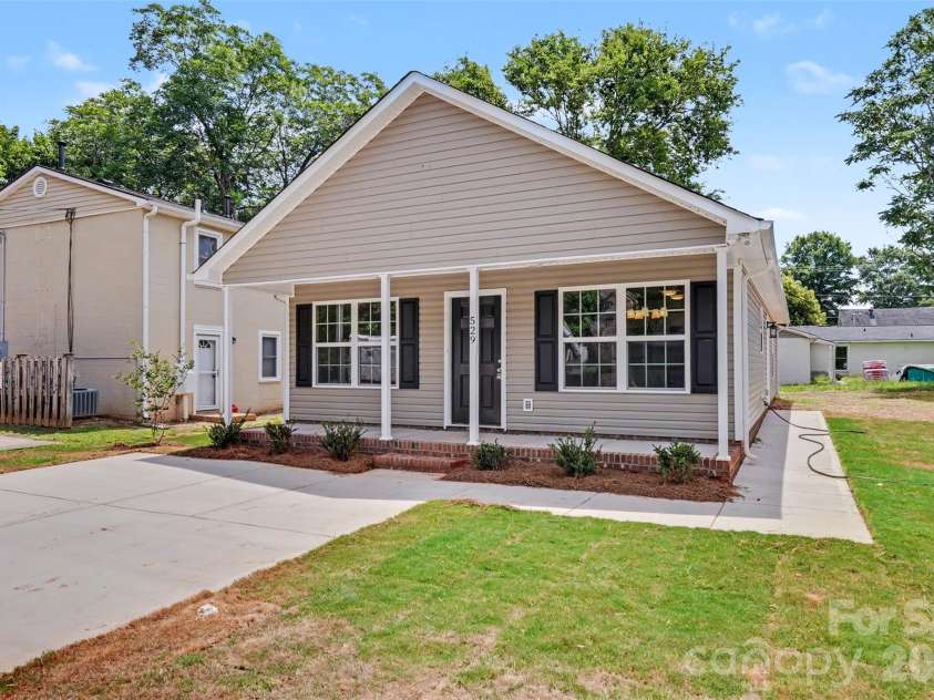 529 Crosby Street, Rock Hill, SC 29732.  MLS# CAR4381390, YatesRealty ID 33824. 