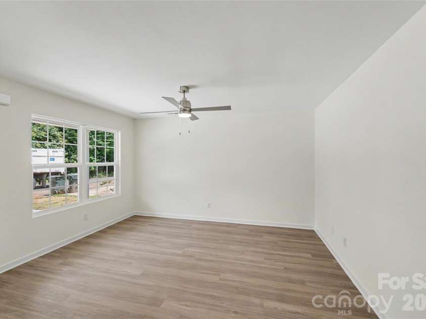 529 Crosby Street, Rock Hill, SC 29732.  MLS# CAR4381390, YatesRealty ID 33824. 