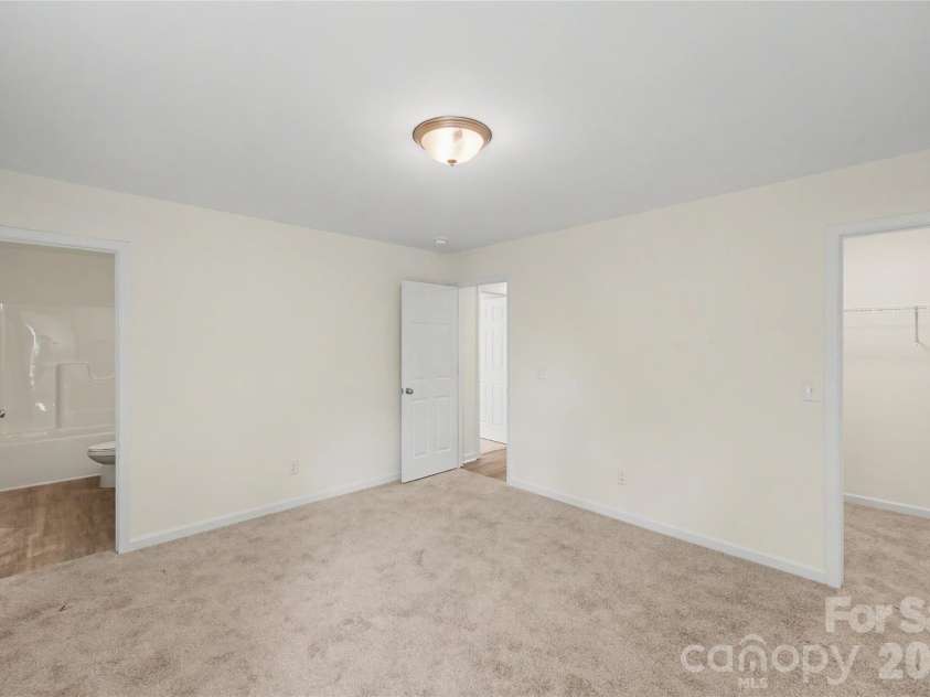 529 Crosby Street, Rock Hill, SC 29732.  MLS# CAR4381390, YatesRealty ID 33824. 
