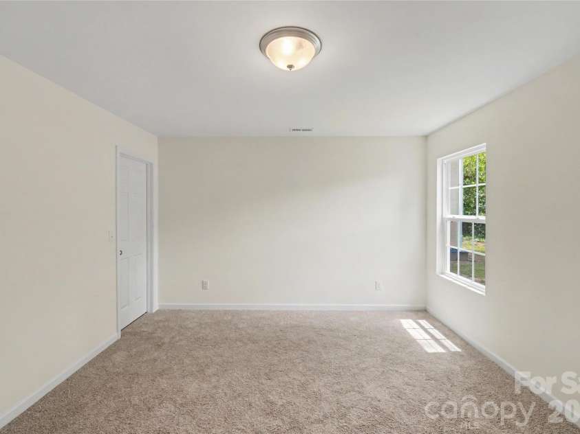 529 Crosby Street, Rock Hill, SC 29732.  MLS# CAR4381390, YatesRealty ID 33824. 