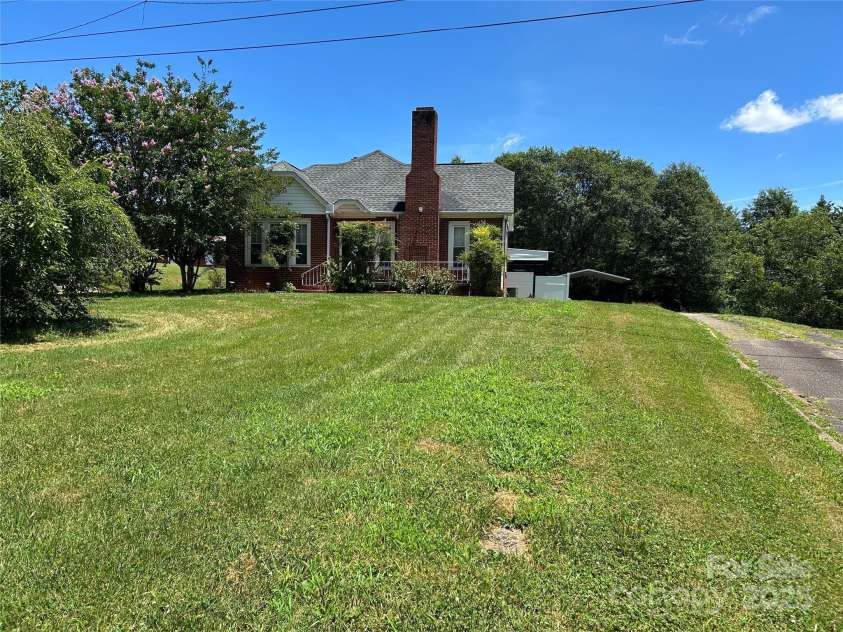 1349 US 221 Highway, Rutherfordton, NC 28139.  MLS# CAR4289776, YatesRealty ID 33825. 