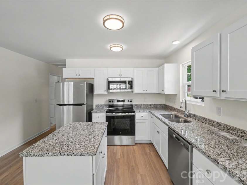 531 Crosby Street, Rock Hill, SC 29732.  MLS# CAR4381399, YatesRealty ID 33825. 