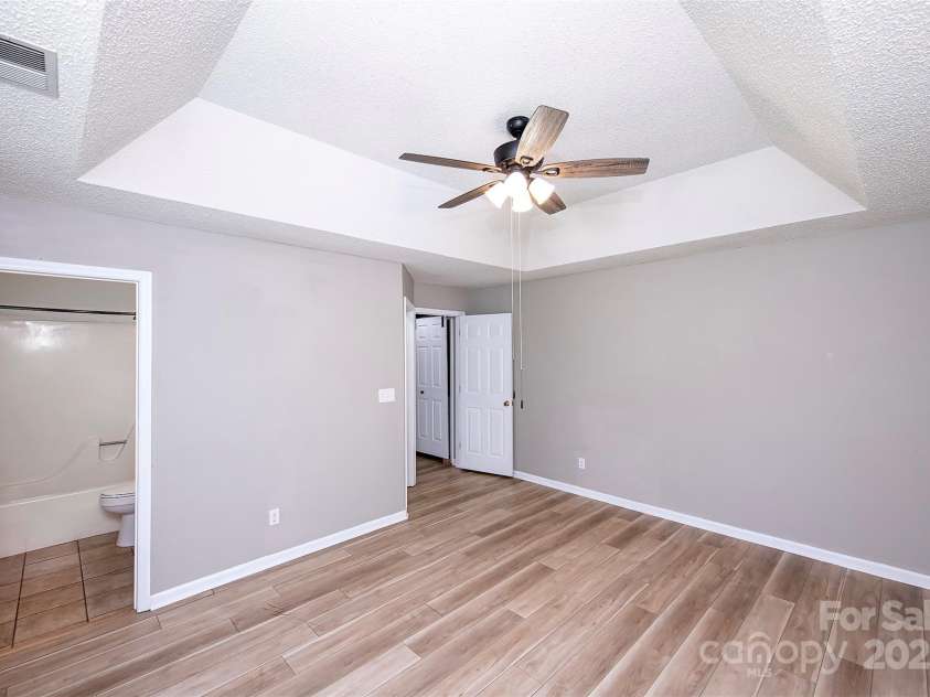 14237 Quartz Lane, Pineville, NC 28134.  MLS# CAR4291875, YatesRealty ID 33826. 