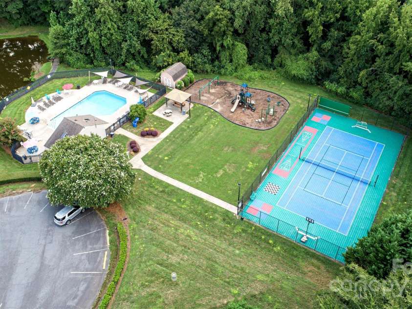 14237 Quartz Lane, Pineville, NC 28134.  MLS# CAR4291875, YatesRealty ID 33826. Amenity area