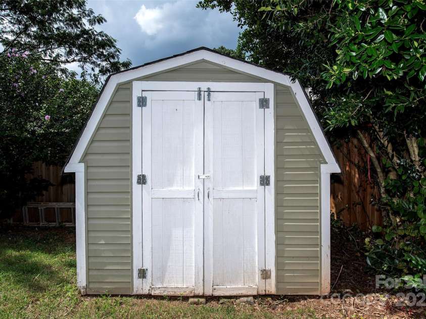 14237 Quartz Lane, Pineville, NC 28134.  MLS# CAR4291875, YatesRealty ID 33826. Storage Bldg