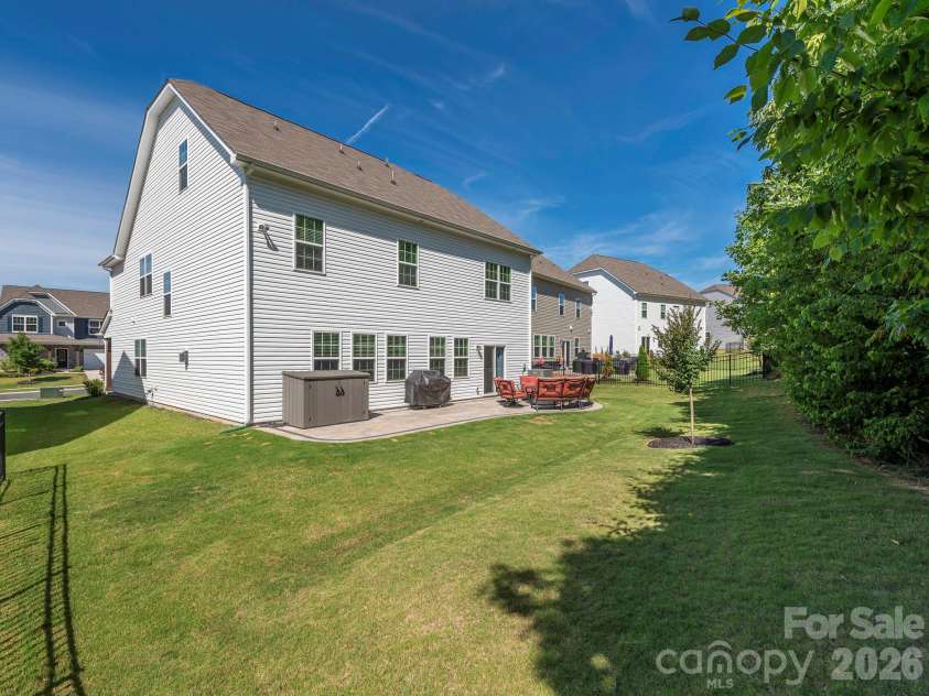 388 Kennerly Center Drive, Mooresville, NC 28115.  MLS# CAR4392163, YatesRealty ID 33827. PRIVATE BACK YARD