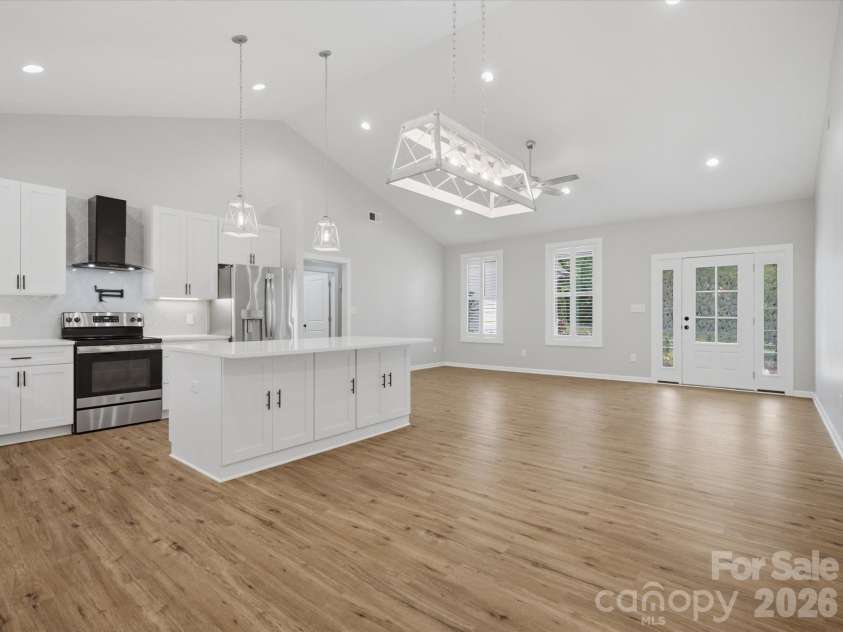 1863 Sardis Drive, Lancaster, SC 29720.  MLS# CAR4398191, YatesRealty ID 33829. 