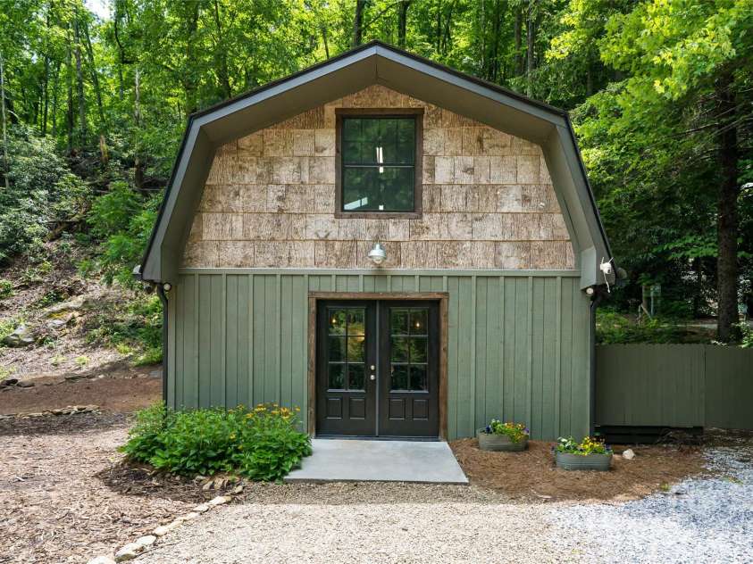 1037 Newberry Creek Road, Old Fort, NC 28762.  MLS# CAR4275241, YatesRealty ID 3383. 