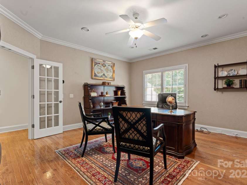 3314 Leamington Lane, Charlotte, NC 28226.  MLS# CAR4252556, YatesRealty ID 33832. Office (upper-level)