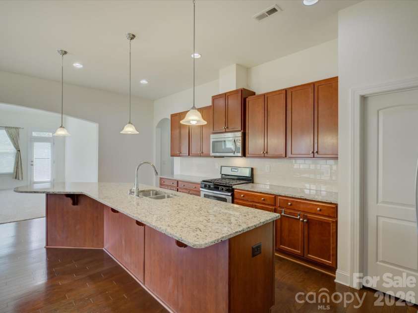 6005 Hyde Park Drive, Indian Trail, NC 28079.  MLS# CAR4395554, YatesRealty ID 33832. 