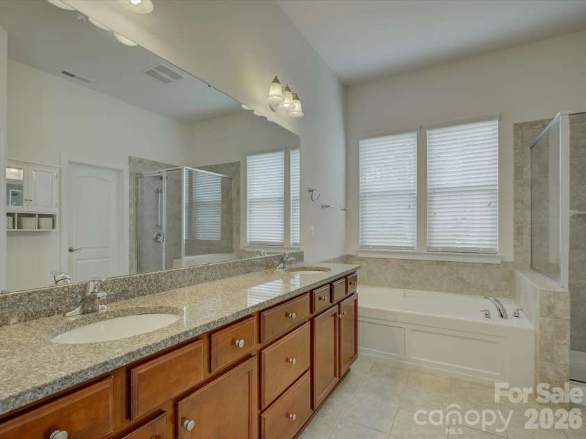 6005 Hyde Park Drive, Indian Trail, NC 28079.  MLS# CAR4395554, YatesRealty ID 33832. 