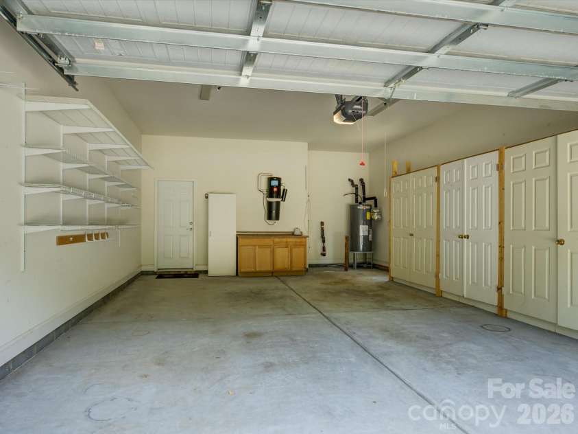 6005 Hyde Park Drive, Indian Trail, NC 28079.  MLS# CAR4395554, YatesRealty ID 33832. 