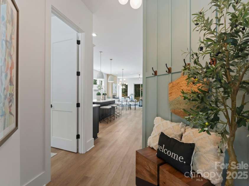 2004 St John Street, Charlotte, NC 28216.  MLS# CAR4261308, YatesRealty ID 33833. 