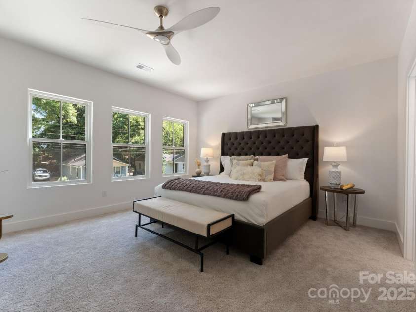 2004 St John Street, Charlotte, NC 28216.  MLS# CAR4261308, YatesRealty ID 33833. 