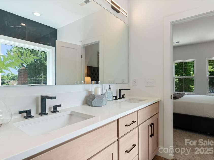 2004 St John Street, Charlotte, NC 28216.  MLS# CAR4261308, YatesRealty ID 33833. 