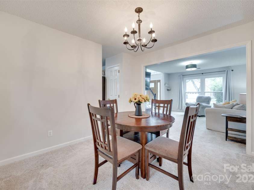 12004 Woodholm Court, Tega Cay, SC 29708.  MLS# CAR4272763, YatesRealty ID 33834. Dining