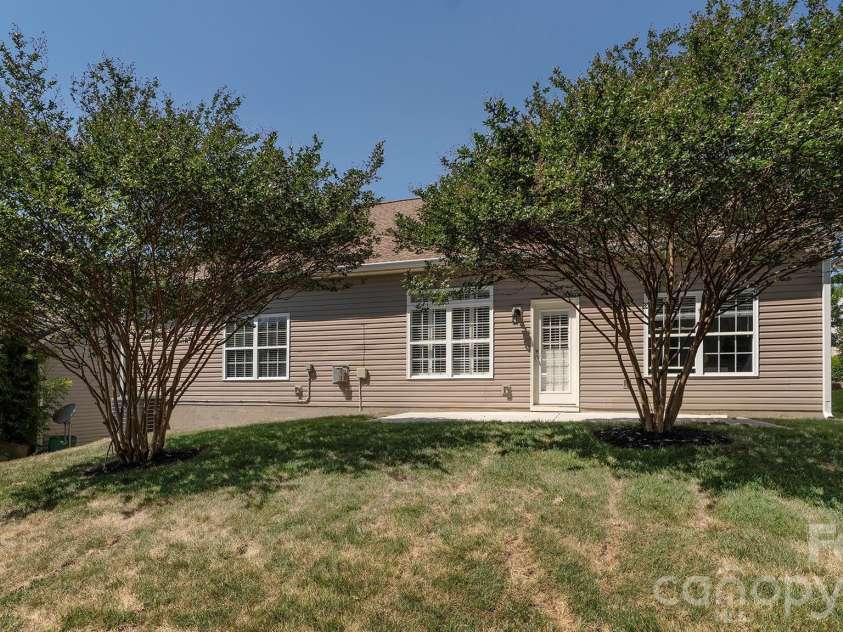 4315 Clymer Court, Charlotte, NC 28269.  MLS# CAR4381788, YatesRealty ID 33835. 