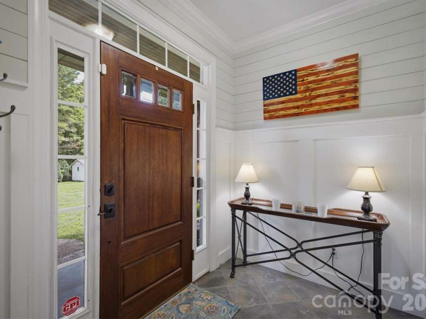 2570 Blowing Rock Boulevard, Lenoir, NC 28645.  MLS# CAR4371828, YatesRealty ID 33836. 