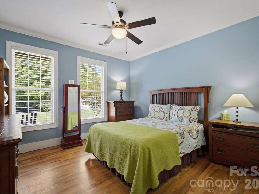 2570 Blowing Rock Boulevard, Lenoir, NC 28645.  MLS# CAR4371828, YatesRealty ID 33836. 