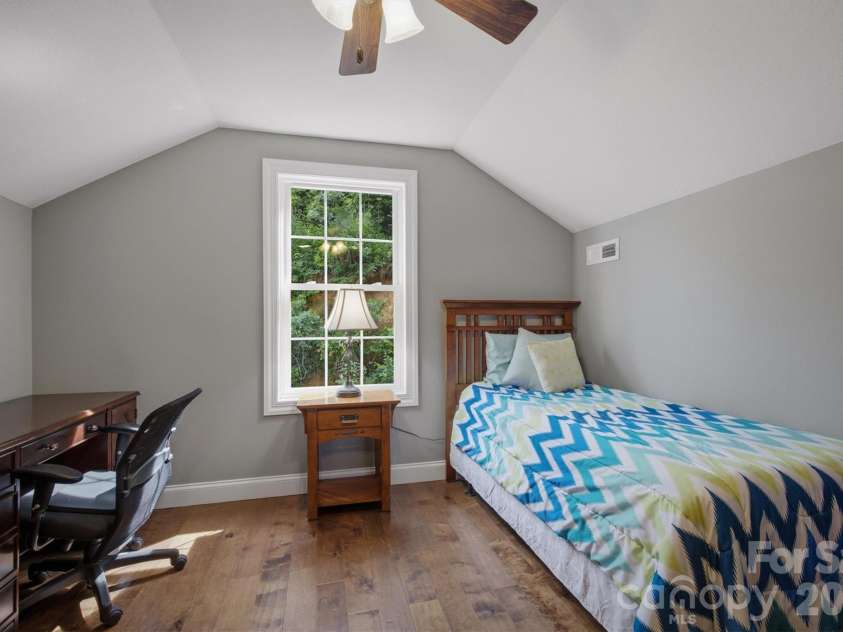 2570 Blowing Rock Boulevard, Lenoir, NC 28645.  MLS# CAR4371828, YatesRealty ID 33836. 