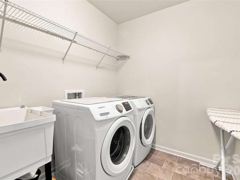 16022 Moxie Glen Court, Charlotte, NC 28278.  MLS# CAR4413232, YatesRealty ID 33837. Laundry Upper Level
