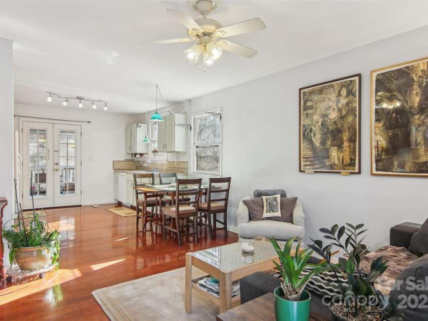 224 Beverly Road, Asheville, NC 28805.  MLS# CAR4278011, YatesRealty ID 33837. Living Area to Kitchen