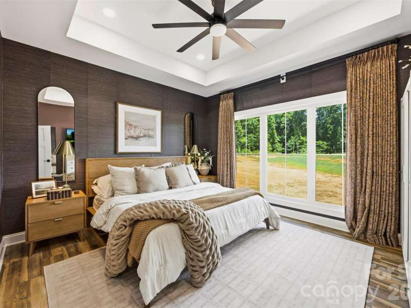 1025 York Road, Kings Mountain, NC 28086.  MLS# CAR4397578, YatesRealty ID 33838. 
