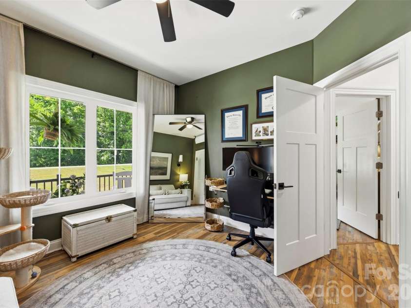 1025 York Road, Kings Mountain, NC 28086.  MLS# CAR4397578, YatesRealty ID 33838. 