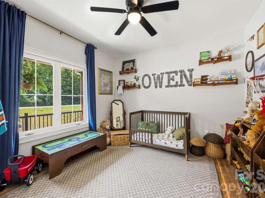 1025 York Road, Kings Mountain, NC 28086.  MLS# CAR4397578, YatesRealty ID 33838. 