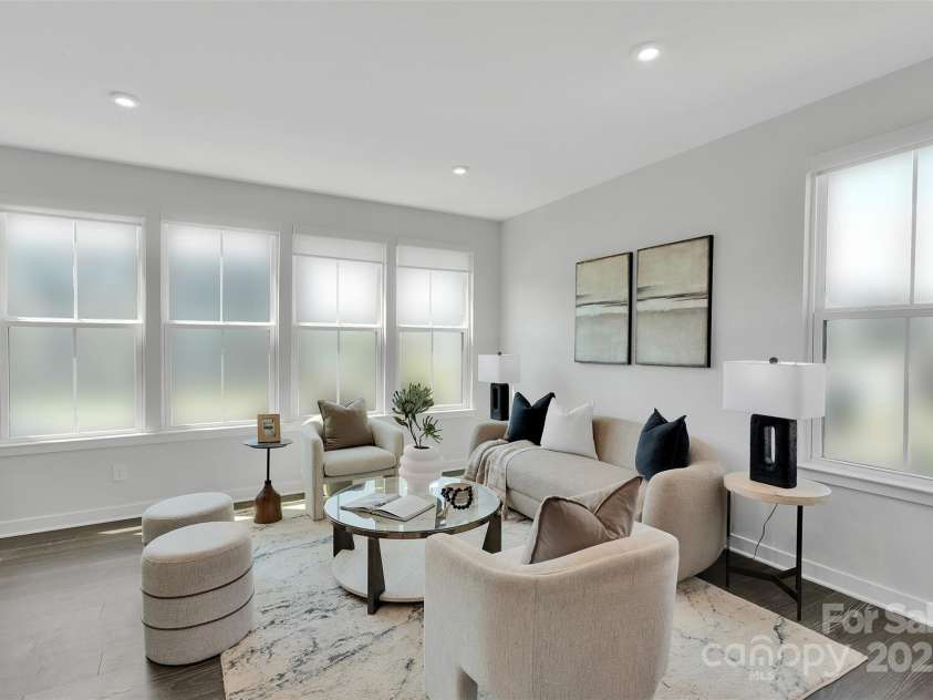 3725 Tryon Street, Charlotte, NC 28217.  MLS# CAR4277719, YatesRealty ID 33838. 